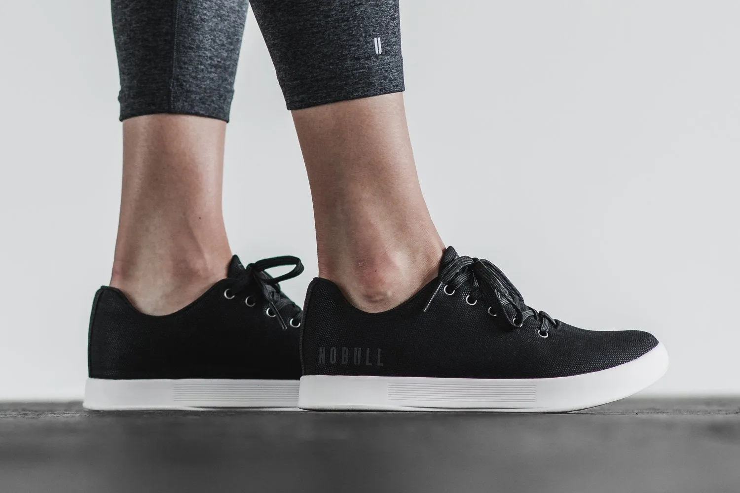 BLACK IVORY CANVAS TRAINER (WOMEN'S)