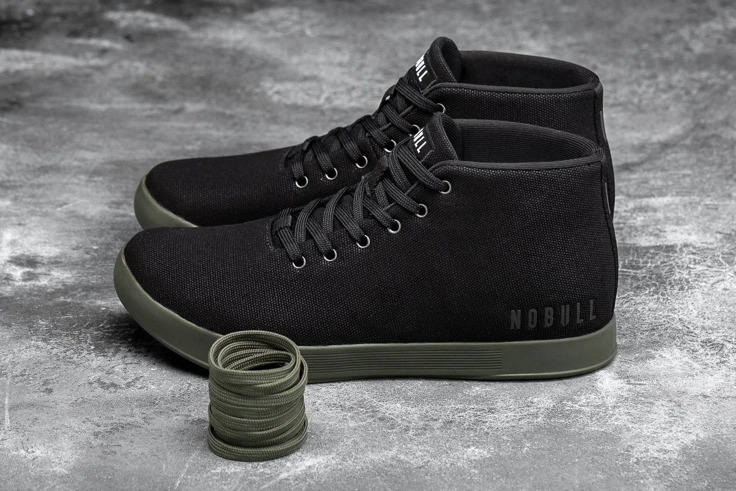 BLACK IVY CANVAS MID TRAINER (MEN'S)