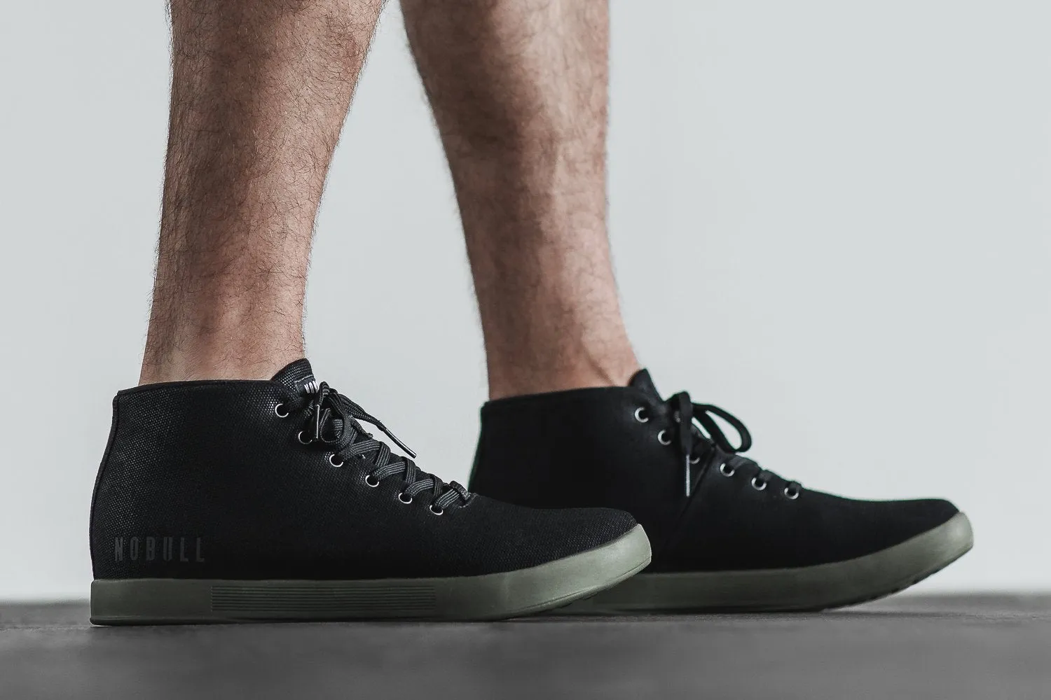 BLACK IVY CANVAS MID TRAINER (MEN'S)