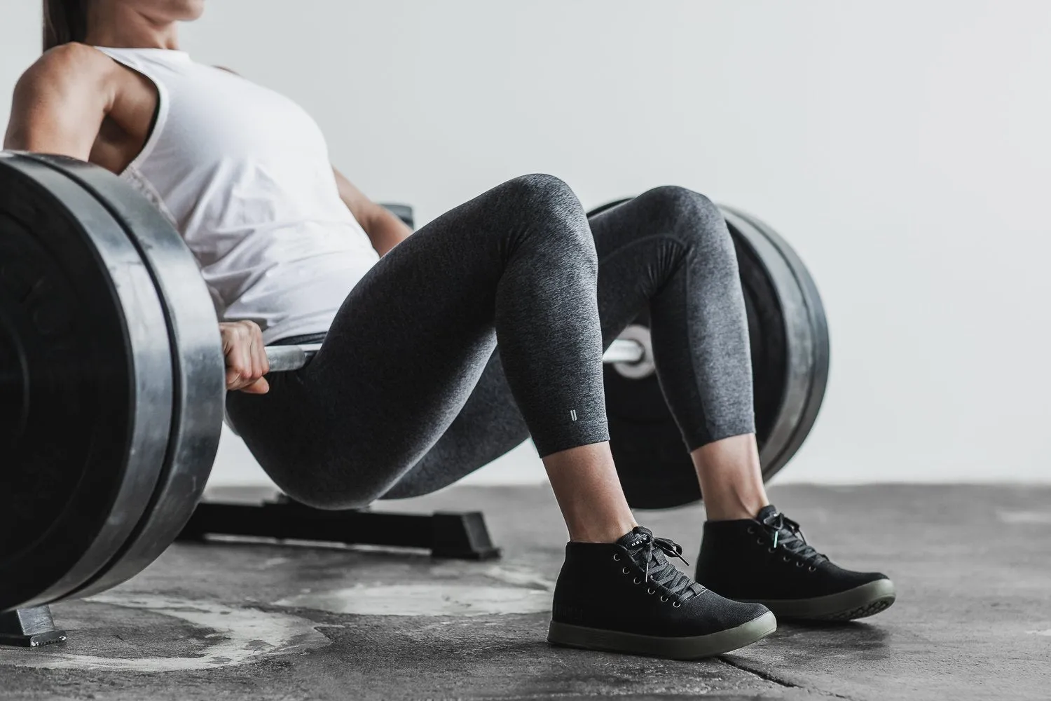 BLACK IVY CANVAS MID TRAINER (WOMEN'S)