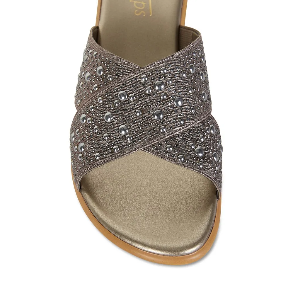 Honey Heel in Pewter Smooth