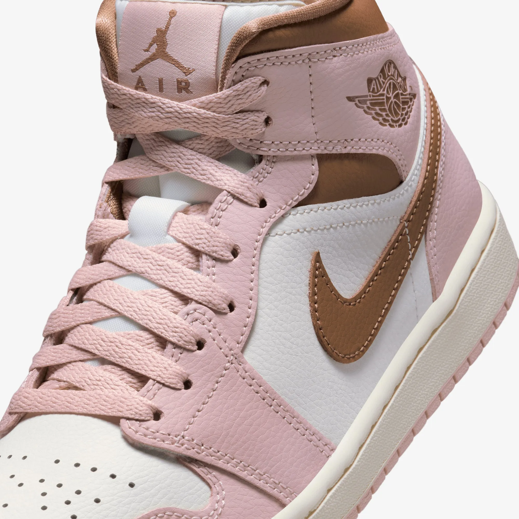 JORDAN | WMN'S AIR JORDAN 1 MID { PINK OXFORD/ARCHAEO BROWN-SAIL