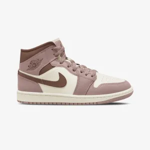 JORDAN | WMN'S AIR JORDAN 1 MID { PINK OXFORD/ARCHAEO BROWN-SAIL