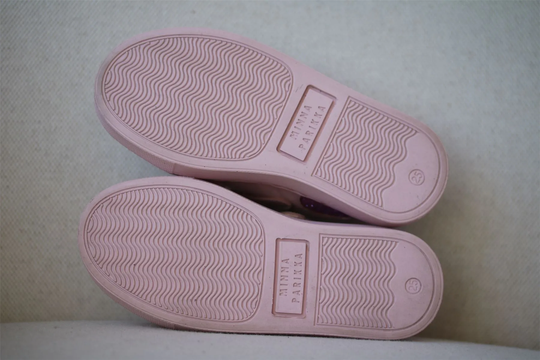 MINNA PARIKKA MINI GIRLS PINK VELCRO TRAINERS EU 25 UK 7.5
