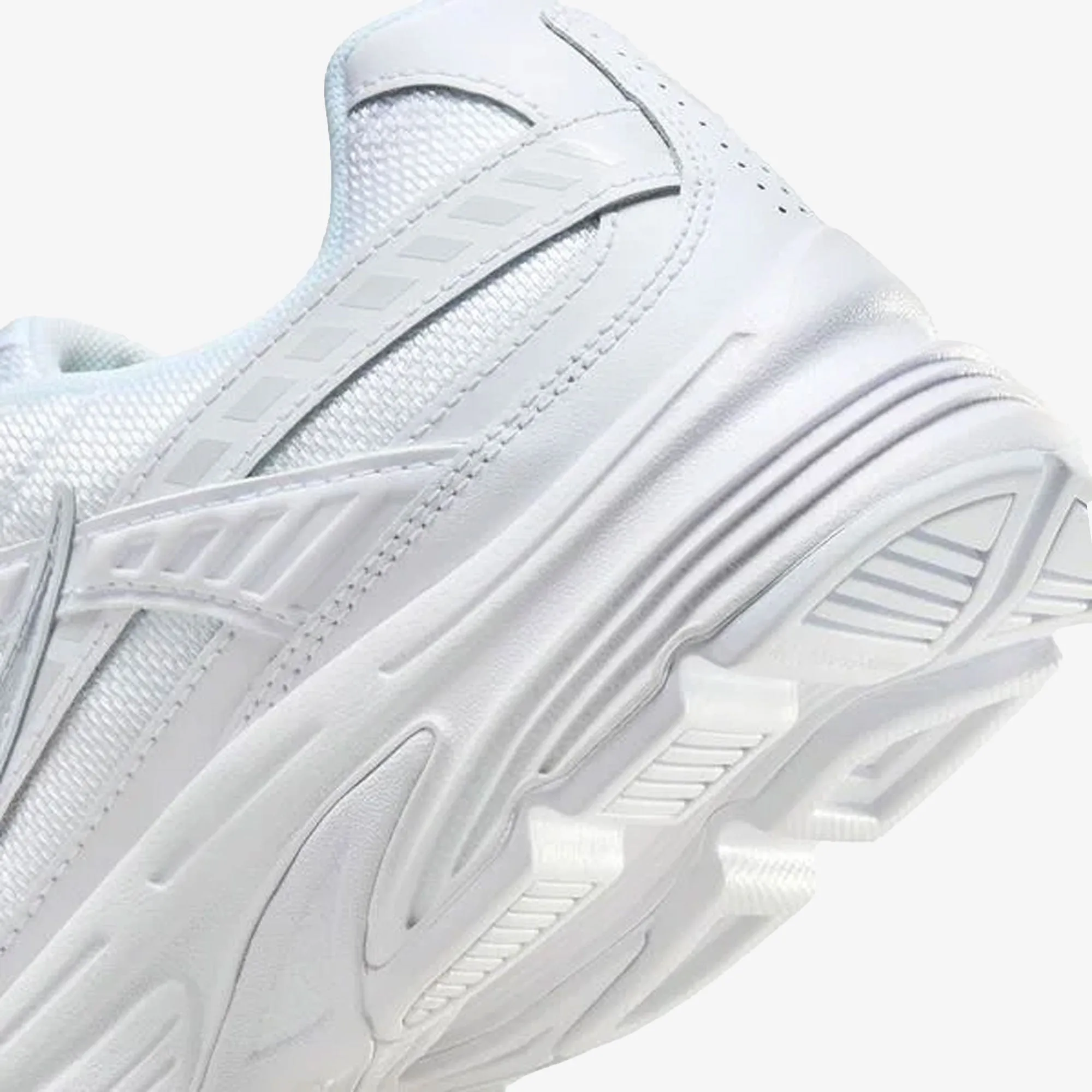 NIKE | WMN'S INITIATOR { WHITE/METALLIC SILVER-PHOTON DUST
