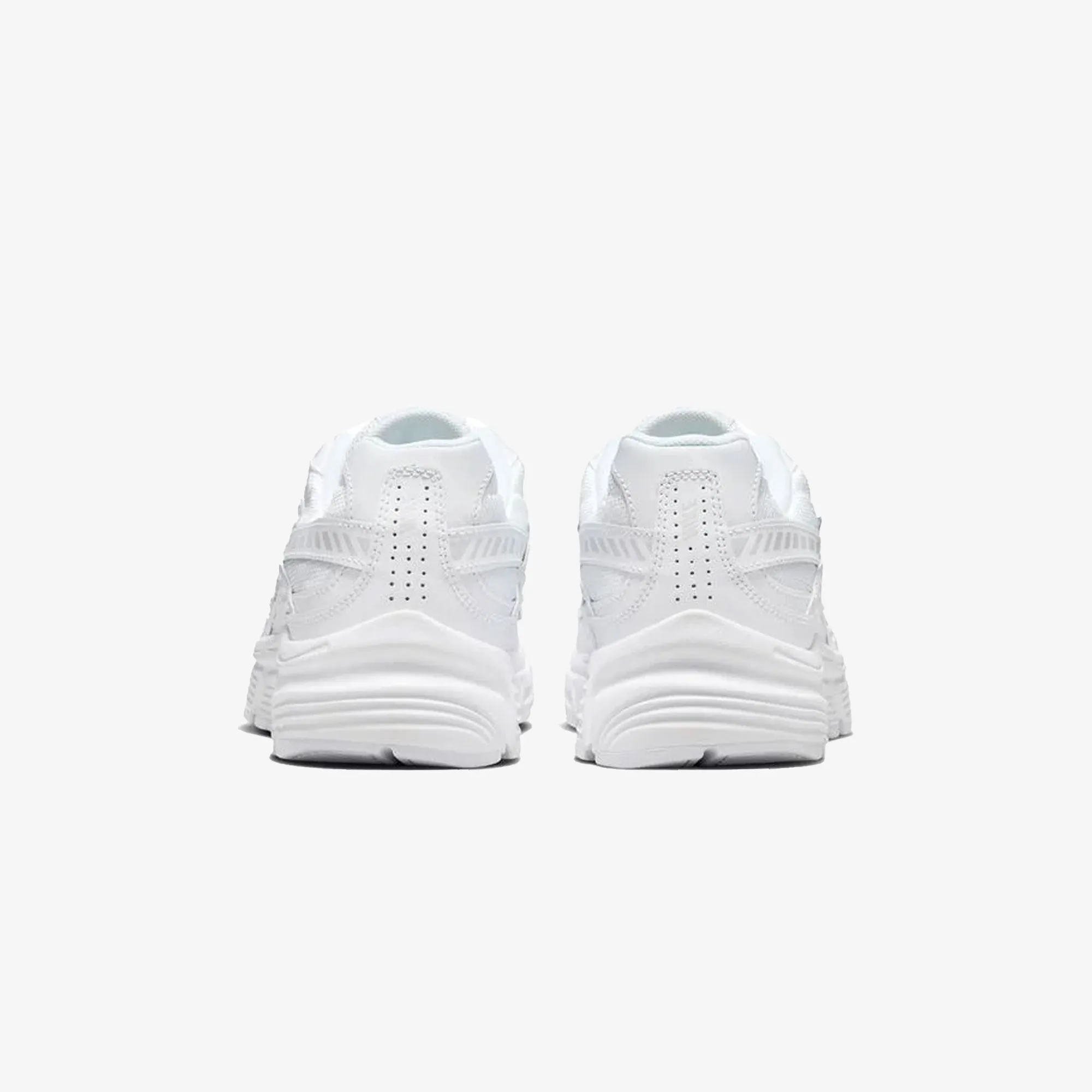 NIKE | WMN'S INITIATOR { WHITE/METALLIC SILVER-PHOTON DUST