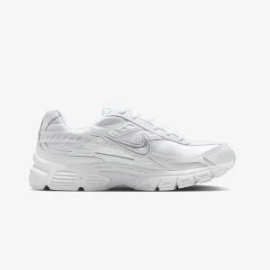 NIKE | WMN'S INITIATOR { WHITE/METALLIC SILVER-PHOTON DUST