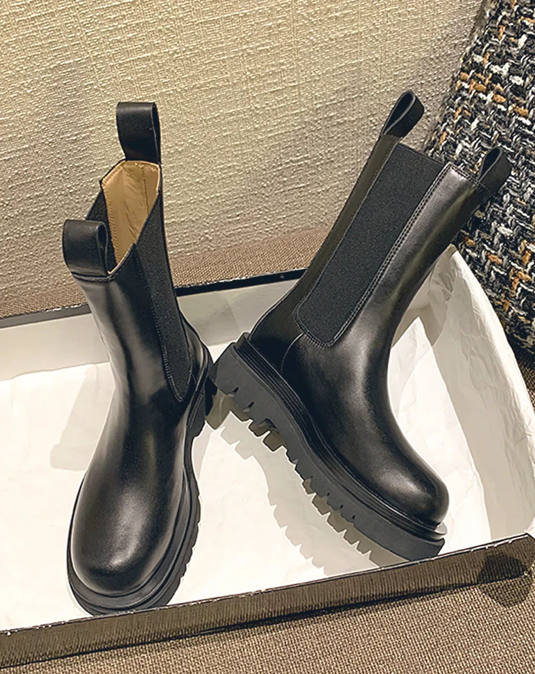 ♀本革／Rugged Sole Side Gore Boots
