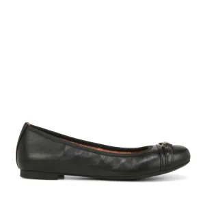Vionic Women's Delanie Flat in Black