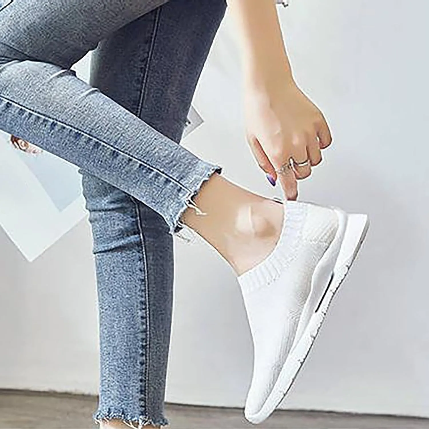 Walking Shoes Running Shoes for Women Lightweight Tennis Sneakers Athletic Workout Non Slip on Fashion Womans Shoes